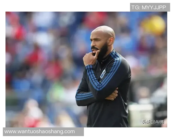 全球足球明星的生平事迹与职业生涯详细介绍 全球足球明星的生平事迹与职业生涯详细介绍