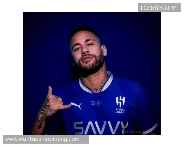 足球明星头像女神级魅力展现与时尚风格的完美结合