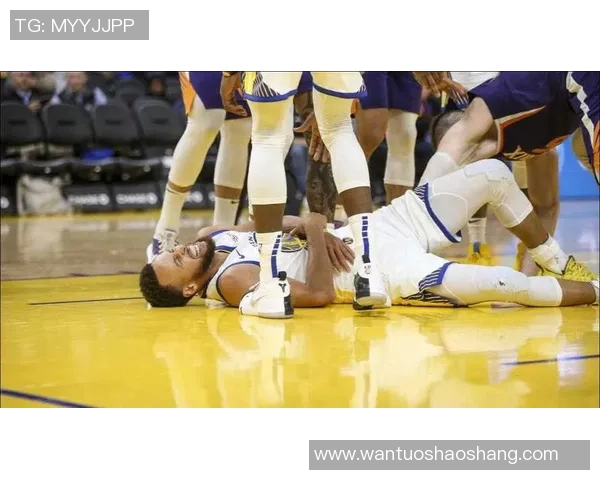 足球明星受伤瞬间高清照片集锦展现运动员拼搏精神与不屈意志